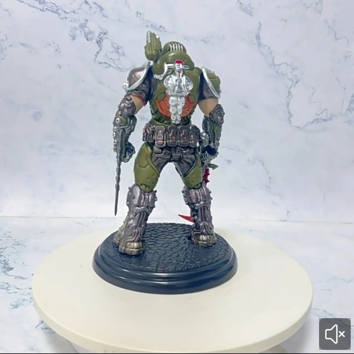 21CM Doom Slayer Eternal Action Figure Collection Model Statue Anime Destroy Hunter Akam  Figurine Desktop Ornament Pvc Toy Gift