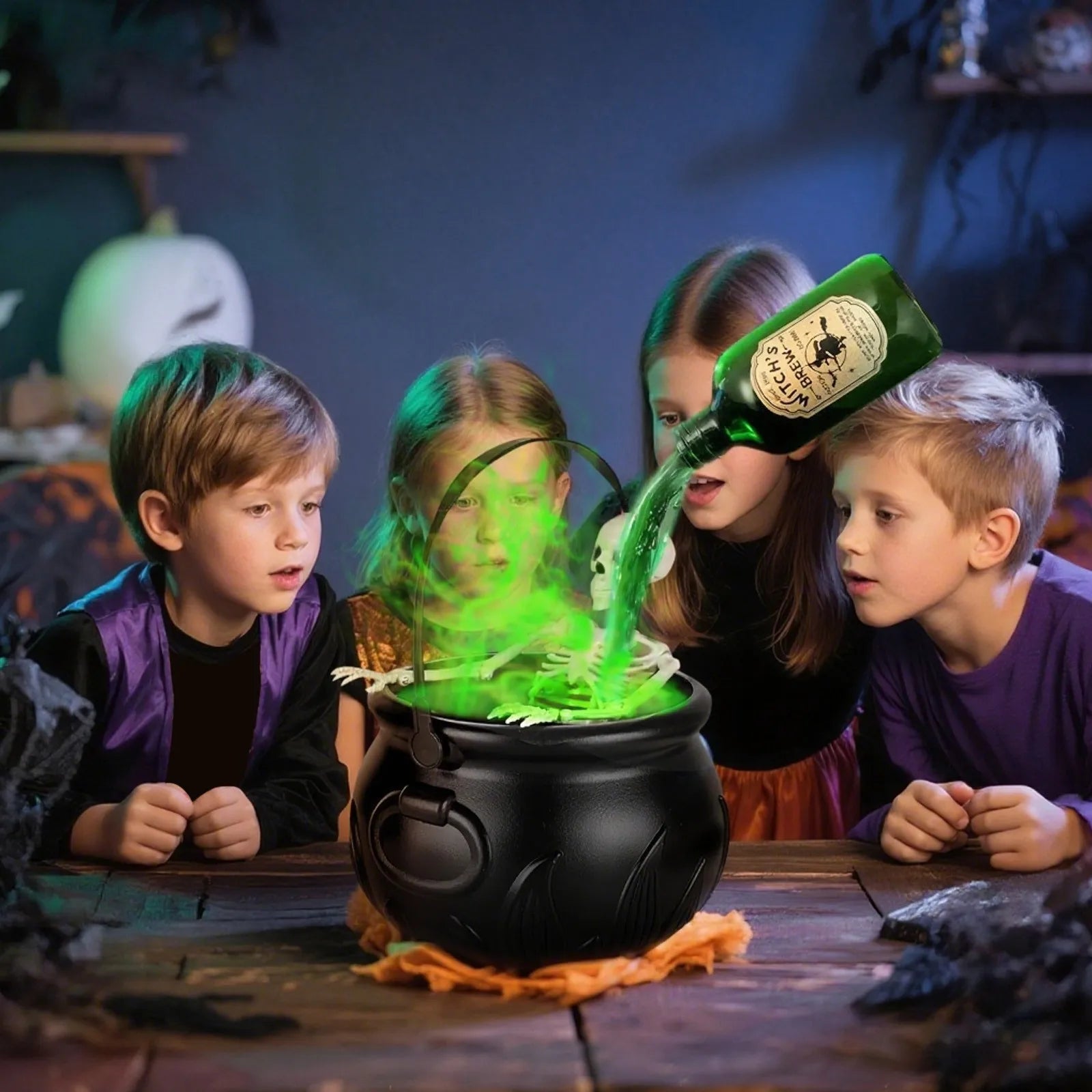 Spooky Witch Mist Maker Cauldron with Floating Bottle Plastic Cauldron & Skeleton Halloween Decor Cauldron Horror House Decor