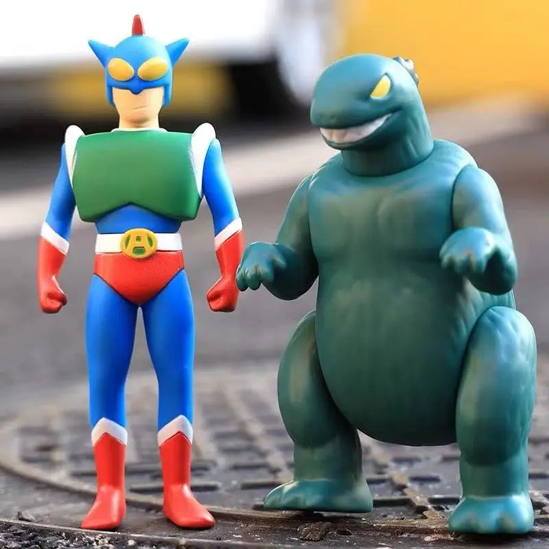 Berühmte Anime-Figuren Crayon Shin-chan Monster Kondam Roboter Akushon kamen Modell Actionfigur Spielzeug Geburtstag Weihnachtsgeschenk