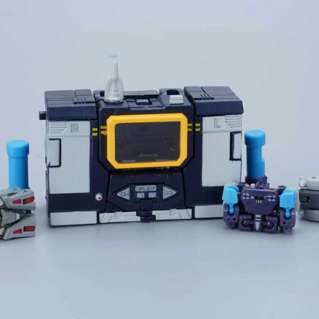 【In Stock】Soundwave Cassette Robot SD01 KO Small-Scale Action Figure Collectible Toys Gift for Boys Kids