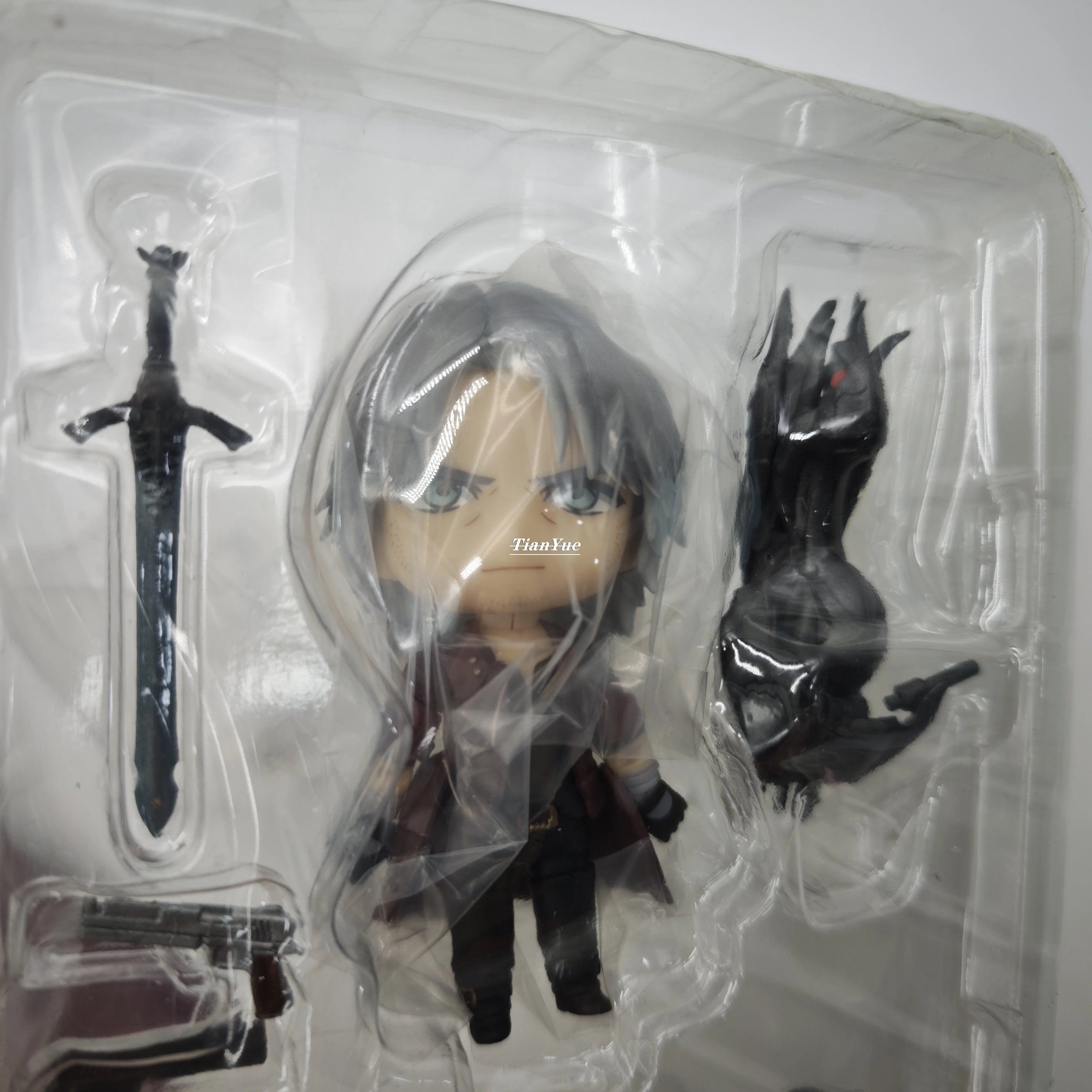 Anime Dante DMC5 version 1233 Articulated PVC figure Model Toys Gift 10cm