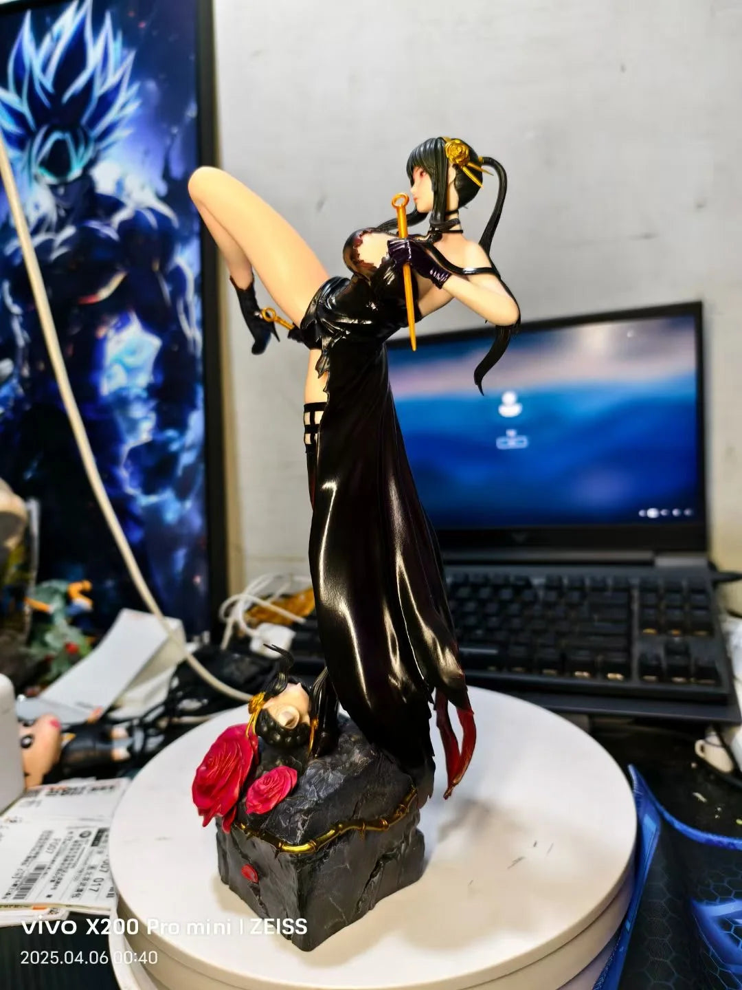 IN STOCK 33cm SPY FAMILY Anime Figure Yor Forger Figures PVC Statue Collectible Model Toy Yor Forger Beautiful Girl Decor Gift