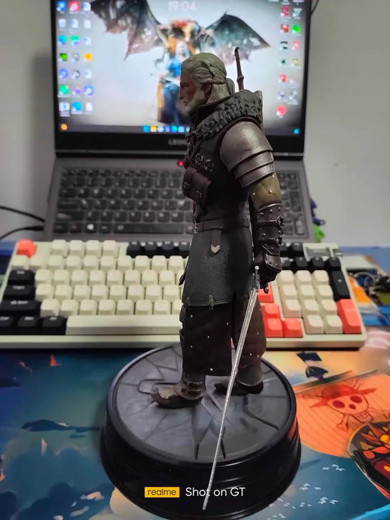 24cm The Witcher 3: Wild Hunt Geralt Of Rivia Action Figure Toys Game Figurine Pvc Collection Model Ornaments Gift