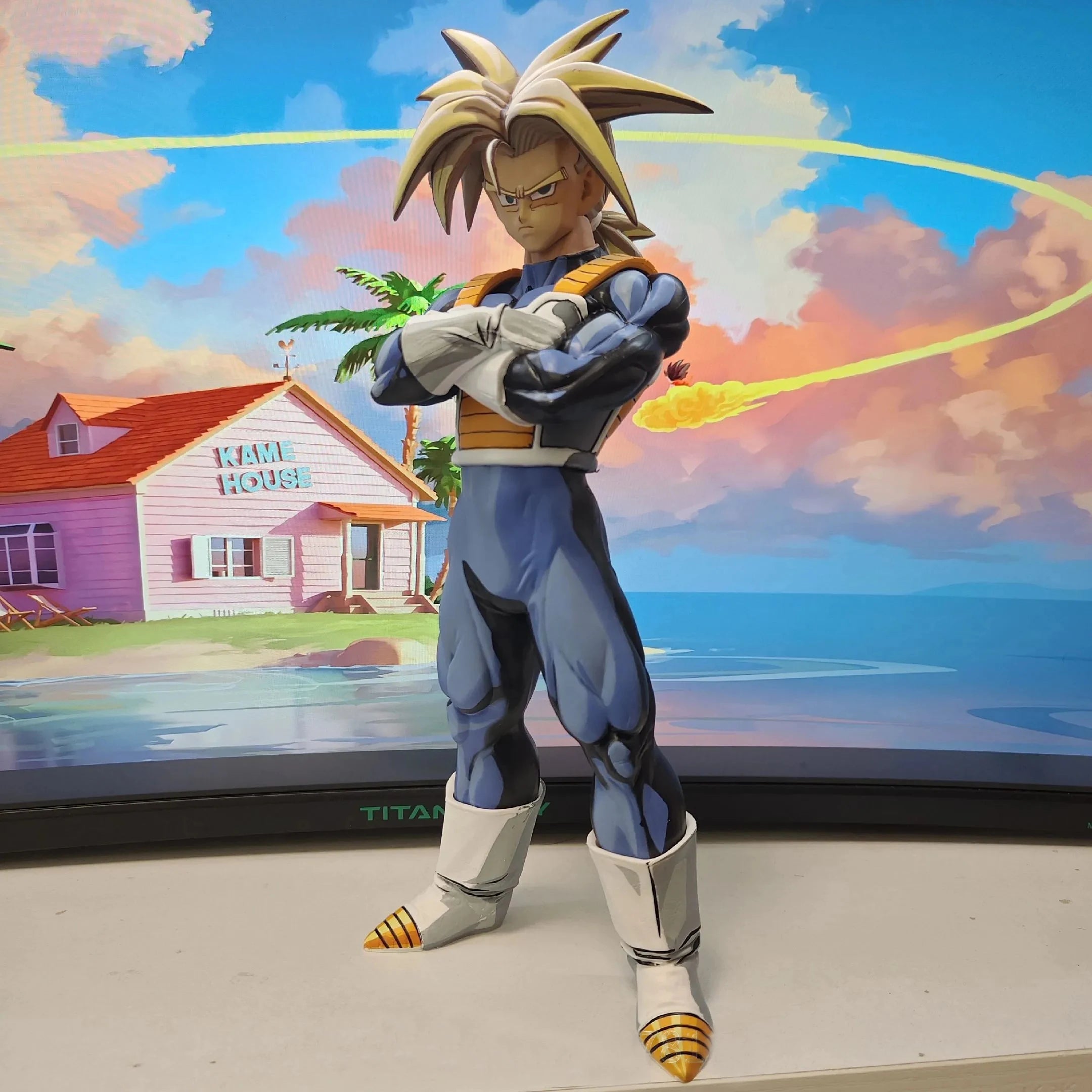 Dragon Ball Z Future Trunks SSJ Anime Figurine LK Model Standing Statue Collectable Ornament Action Figure Doll Boy Toy Gifts