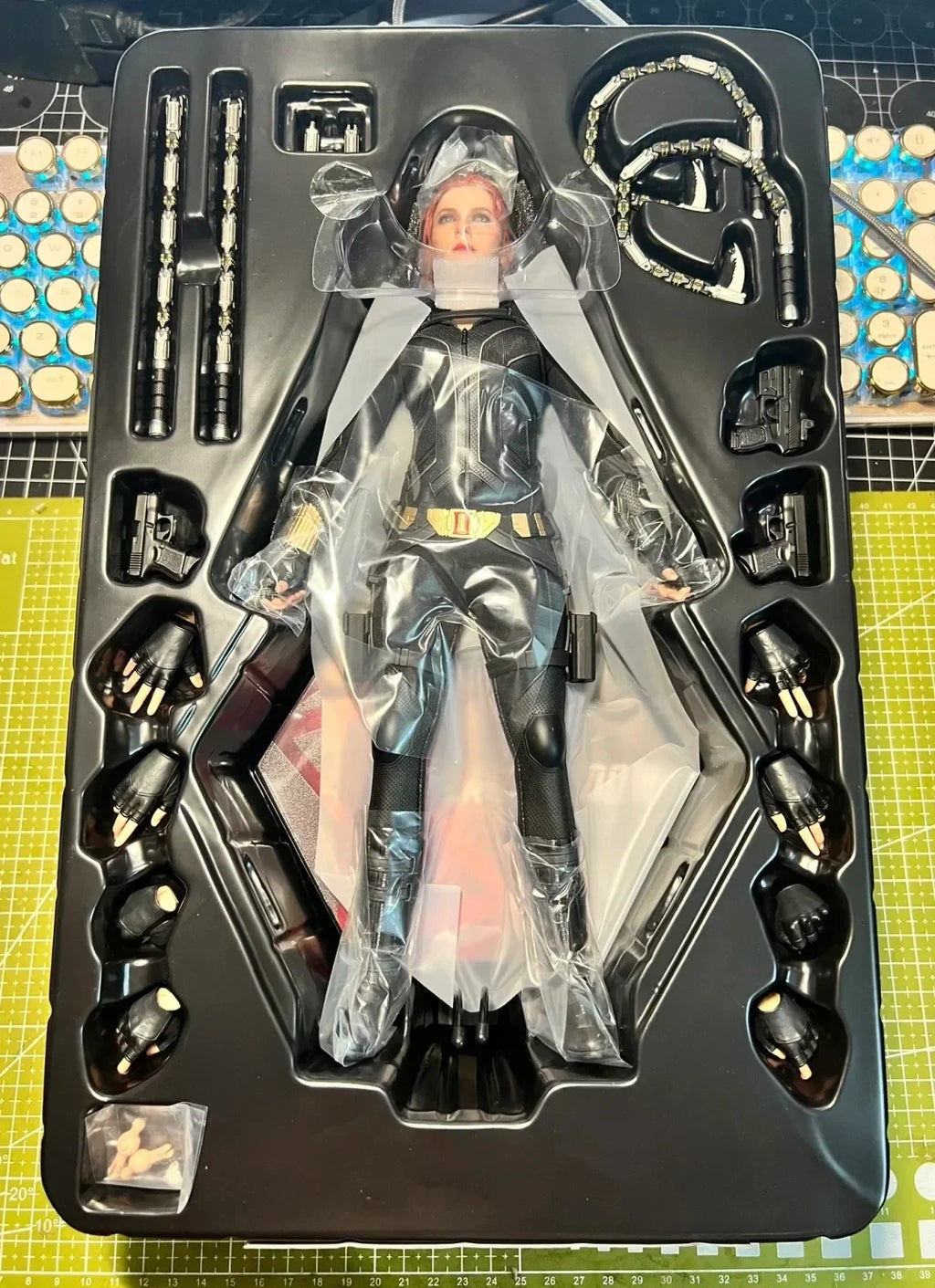 In Stock HotToys HT 1/6 MMS603 Marvel Avengers: Black Widow 9.0 VIP Edition Special Edition