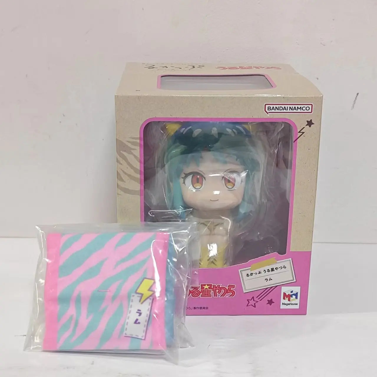 BANDAI Original BANPRESTO Glitter&Glamours Urusei Yatsura 22cm Lum Ronnie Anime Figure Action Figures Model Figurine Toy Look Up