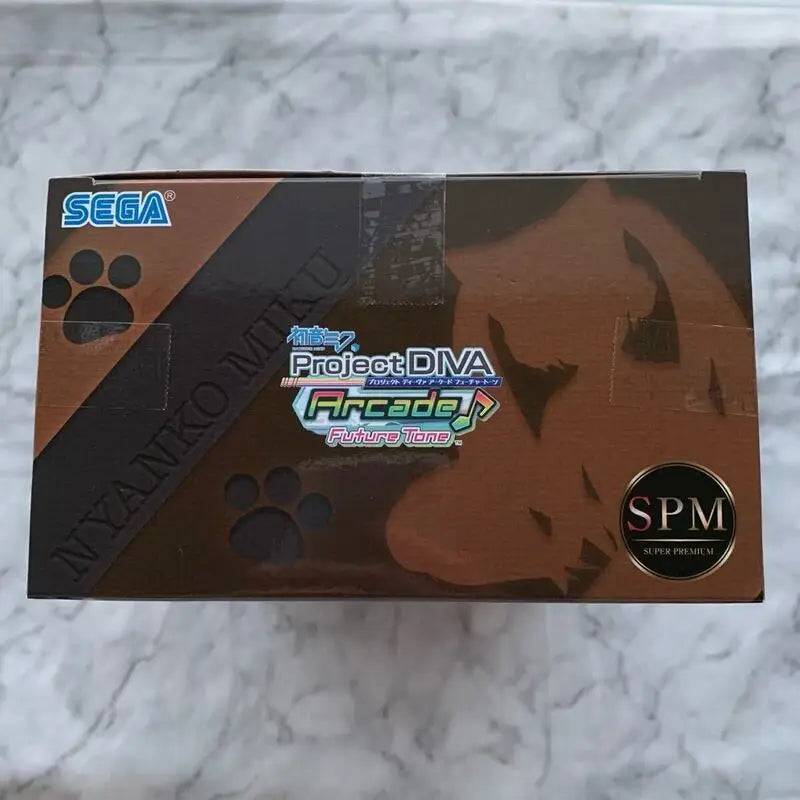 Auf Lager SEGA Hatsune Miku Projekt DIVA Arcade Future Tone SPM Hatsune Miku-Kleine Katze PVC 23CM Anime Actionfiguren Modell Spielzeug