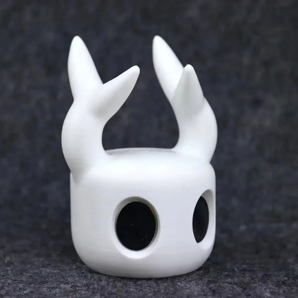 1pc Universal Game Controller Stand Compatible with PS4/PS5/Switch Hollow Knight Theme Cool Desktop Display Gaming Accessories