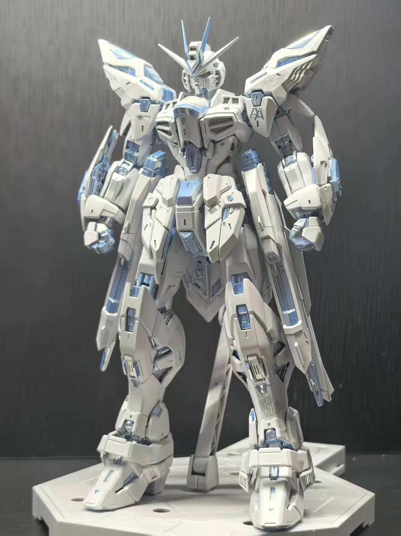 【New product】CHANGLONG 7701 MG 1/100 Strike Freedom Twilight White MGEX Assembly Model Kit Anime Figure Collectible Toy Gift Boy