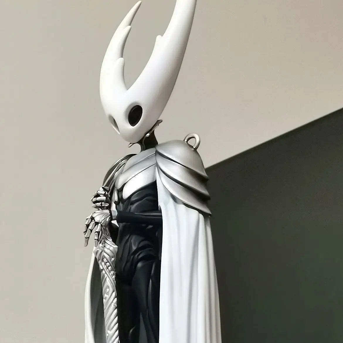 25cm Game Hollow Knight Anime Figure Hollow Knight PVC Action Figure Collectible Model Christmas gifts Thanksgiving