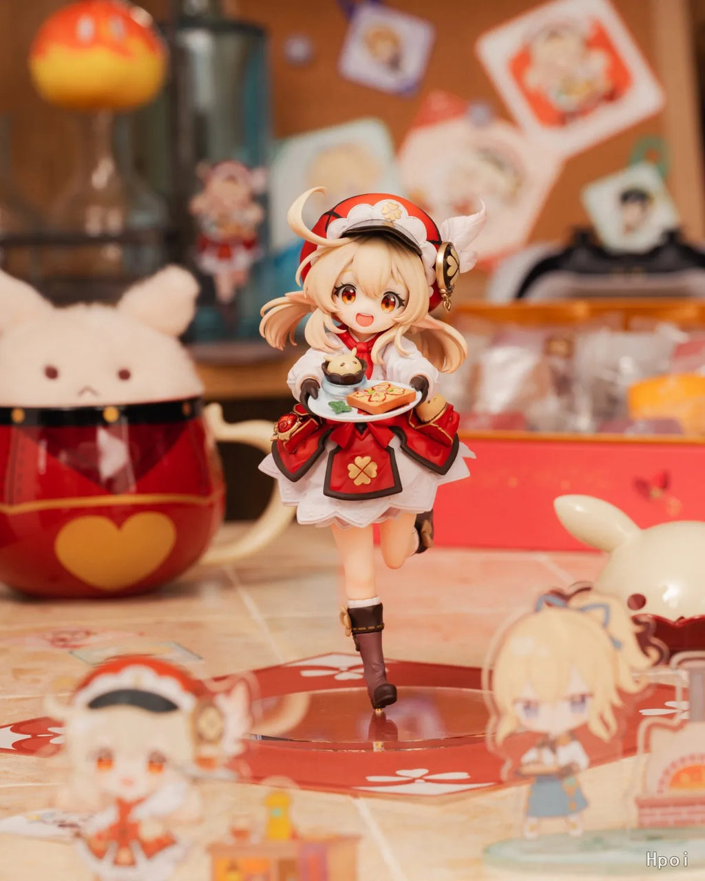 Anime Klee Xiao Figur Spiel Genshin Impact 17CM PVC Sitzend Rote Huttasche Ornamente Modell Kinderspielzeug Puppensammlung Ornamente Geschenk