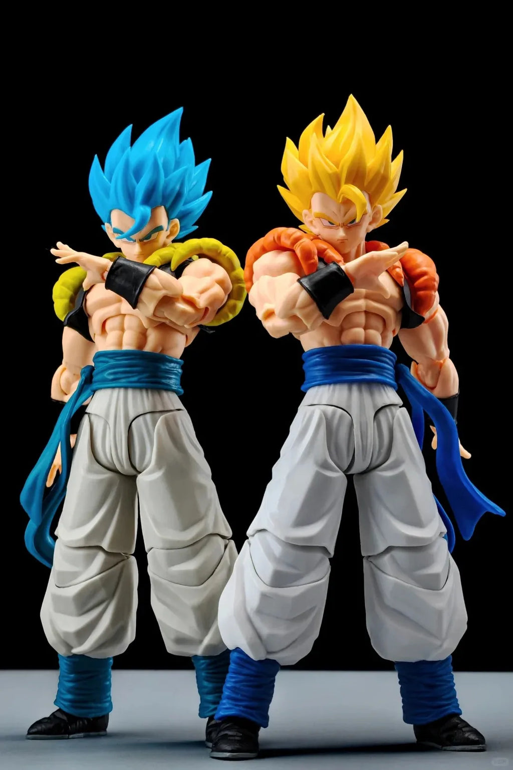 Brand New In Stock KAMIONE Tonsenarttoys Gogeta Dragon Ball Z SHF Super Saiyan Blue SSJ Son Goku Vegeta Action Figure Model Toy