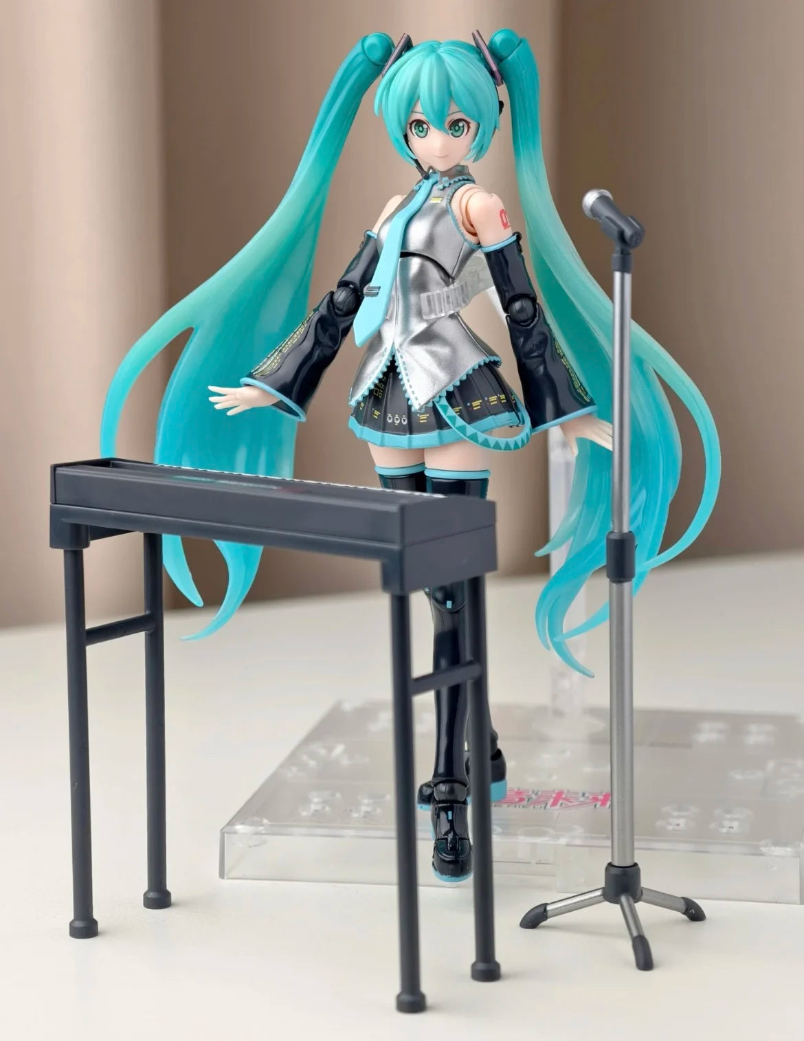 Hatsune Miku Action Figure Cartoon Anime Project DlVA Arcade Assembly Figure Miracle Edition Assembled Electronic Kids Toy Gift