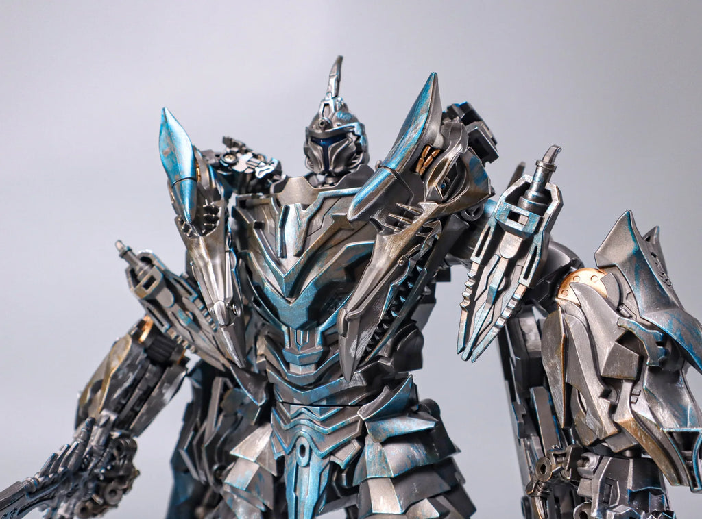 Transformation TW-1104 Wing Dragon Steel Whip Swoop Figure