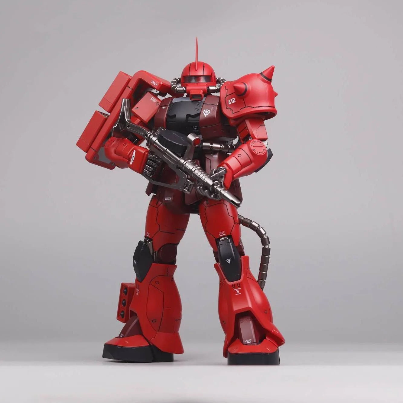 ACE Model Upgrade Ver. Zaku Action Figures 1/72 Scale Alloy Skeleton Finished Product Plastic Kids Toy Birthday Gift