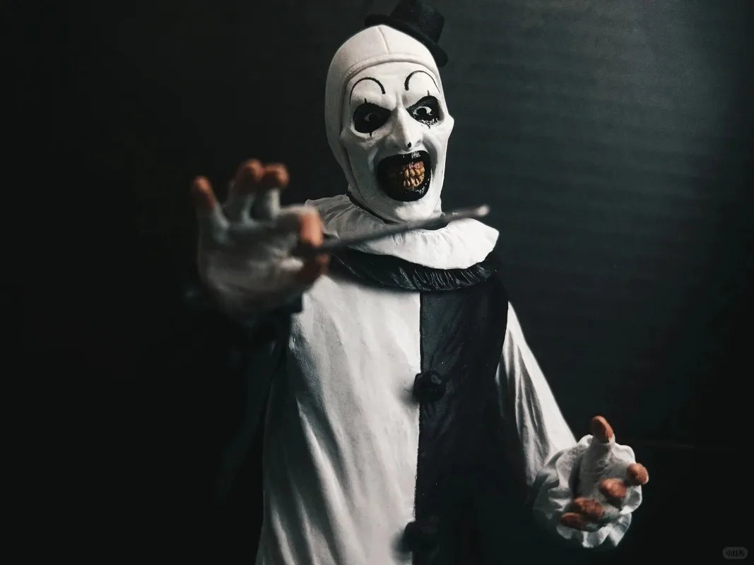 New In Stock 7-Inch Neca 45251 Terrifier Art The Clown Action Figure Peripheral Products Of Movie Characters Collection Model