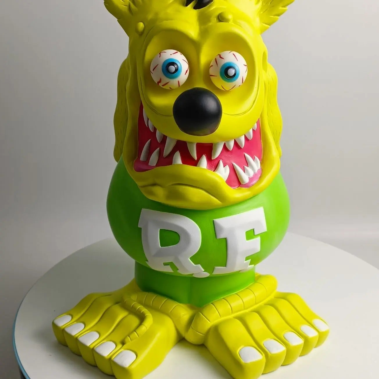 2025 Hot Selling OverSize 33cm tall The Tales of the Rat Fink Rat Fink PVC Statue Figure Collectible Model Toy