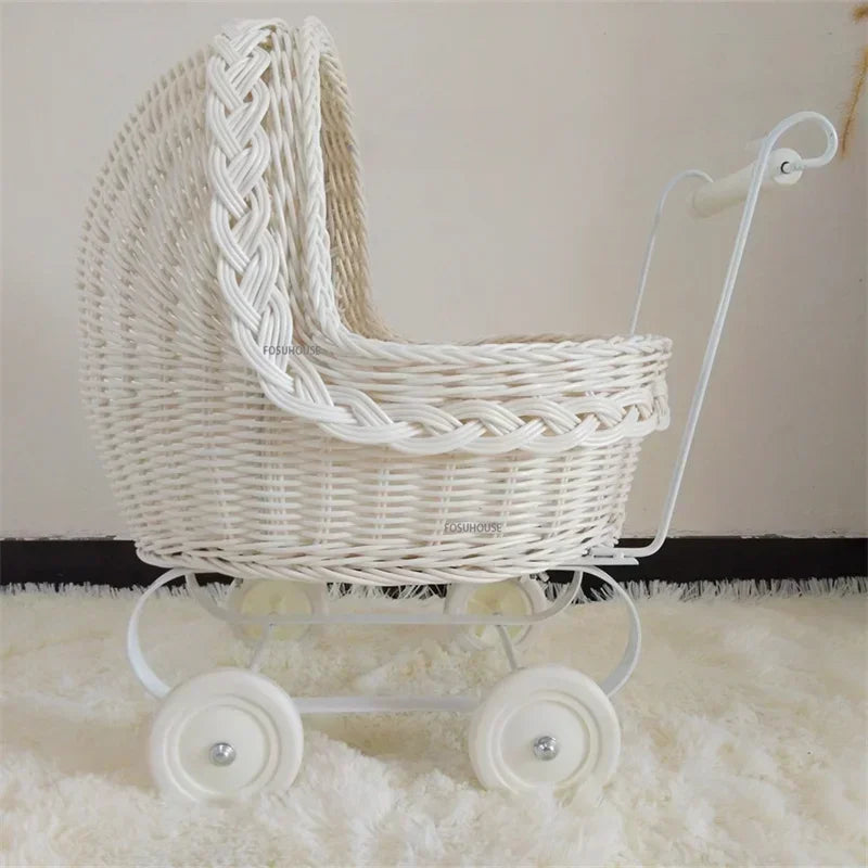 Outdoor Rattan Pet Stroller for Dogs Cats Creative Home Pet Trolley Outing Walk Teddy Chihuahua Dog Buggy Transport TrolleyN
