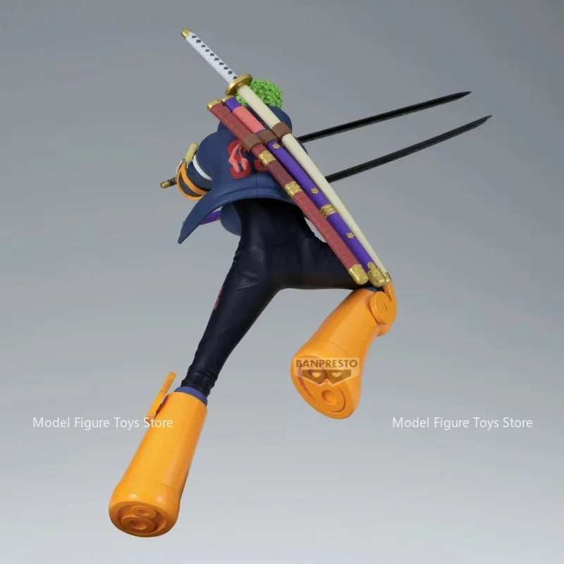 В наличност One Piece Bandai Original Banpreso Anime Battle Record Collection Roronoa Zoro екшън фигурка модел колекционерска играчка подарък