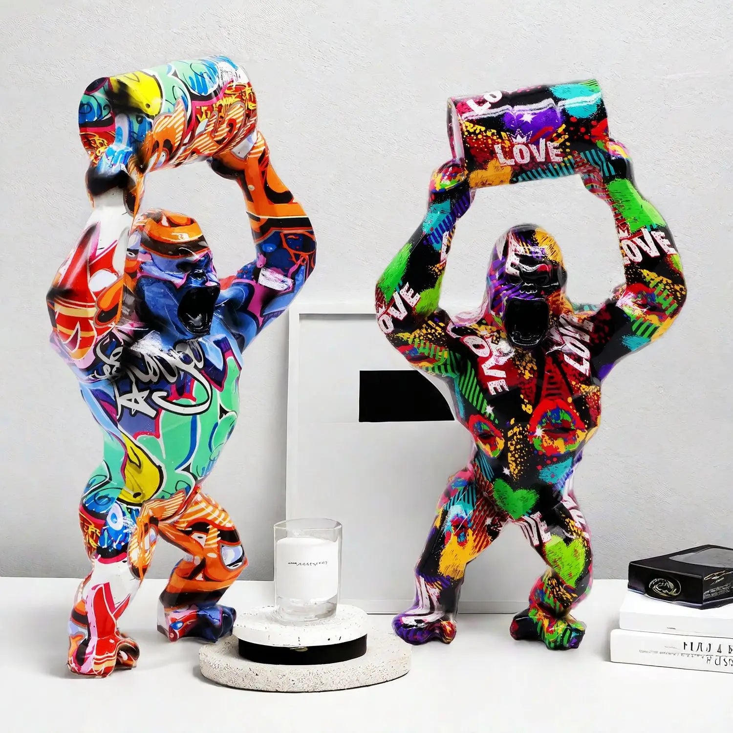 ERMAKOVA Kreative Harzskulptur Gorilla Dekoration Lift The Bucket Gorilla Figur Statue Wohnzimmer Schrank Dekor