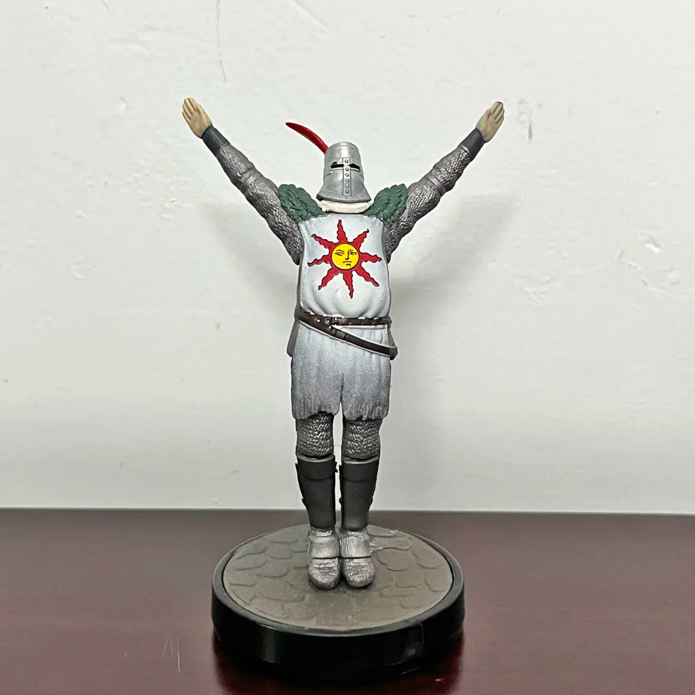 Dark Souls Solaire of Astora Figure Dark Souls Bust Statue Half-length Armor Scene Base Remake Action Figure Doll Toy Gifts