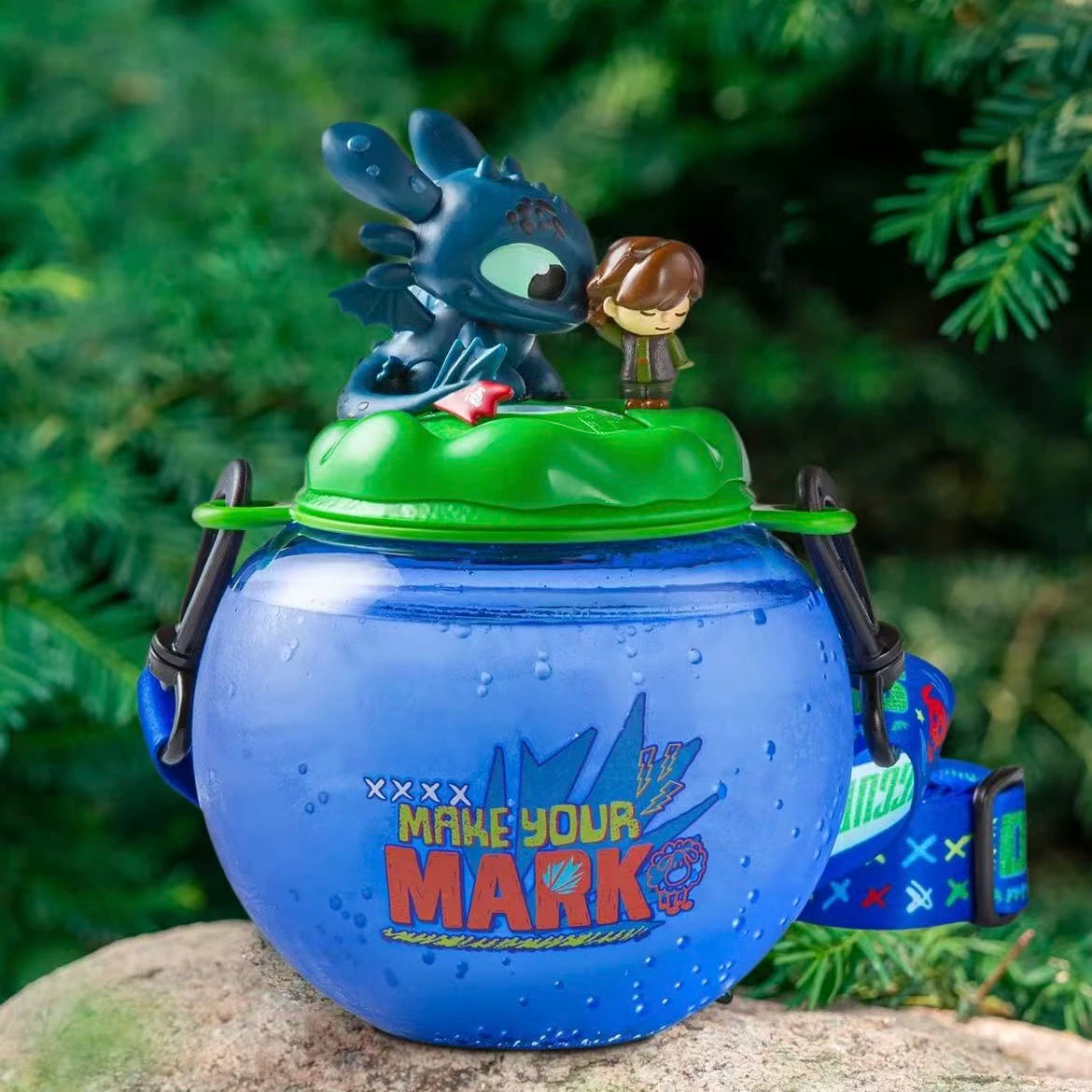 2025 Beijing Movie Park's Night Fury Storage Bin - A Black Dinosaur Ornament with Movable, Glowing Wings, Ideal for Souvenirs
