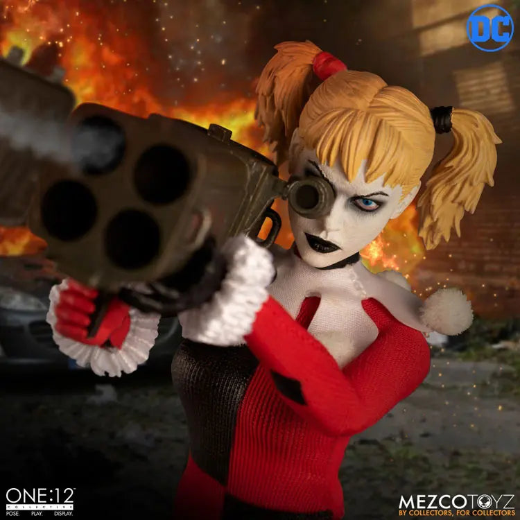 In Stock Original Mezco ONE:12 Batman Arkham Harley Quinn Character Model Toy Gift Collection