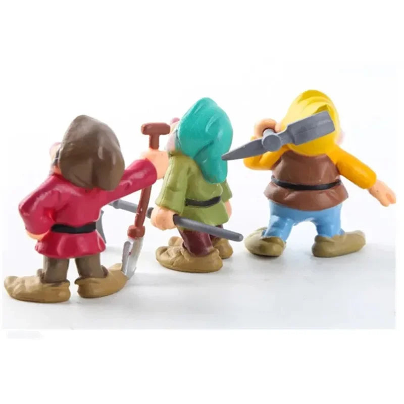 New Disney Princess Q Vesion Snow White and The Seven Dwarfs Figure Toy Model Dolls Gift for Children Hot Fashion Decor