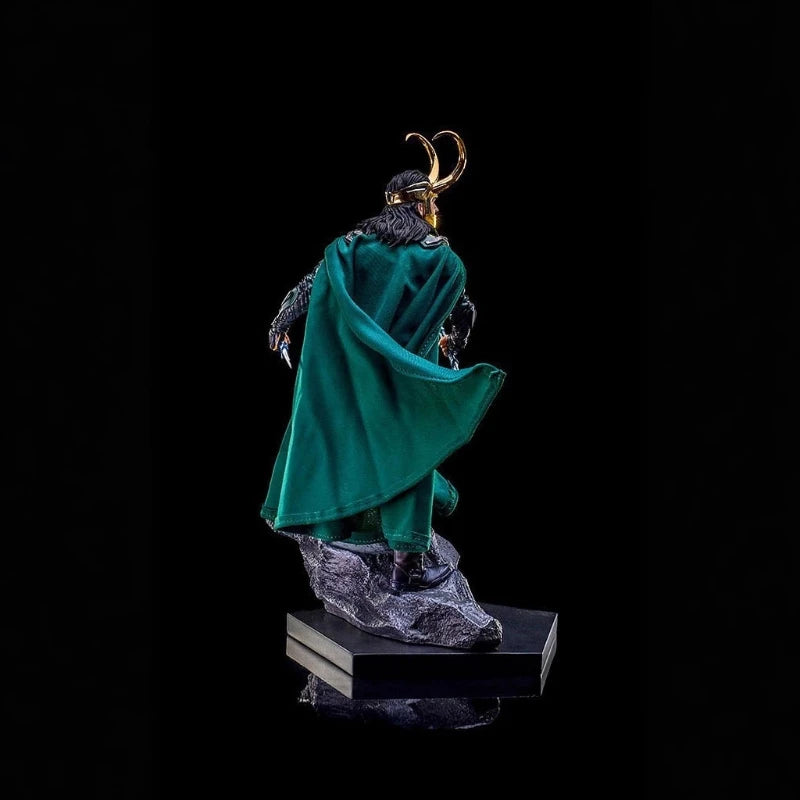 Marvel Loki Statue 1/10 Scale Thor Ragnarok Battle Scene Action Figure Desktop Decoration For Marvel Movie Fans And Collectors