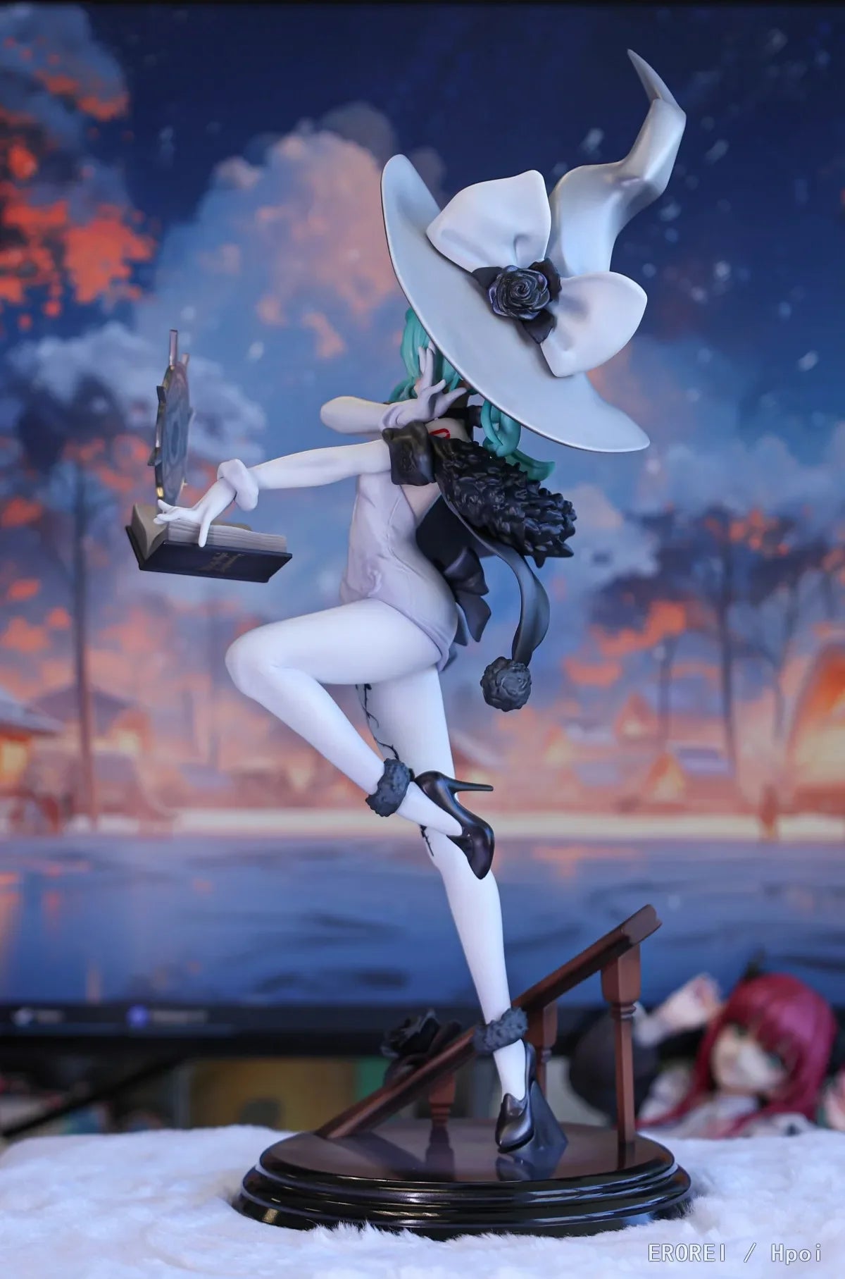 New In Stock 25CM Original RIBOSE RISE UP SERIES 1/8 Hatsune Miku Fantasia Witch PVC Anime Figures Model Toy Collection Gifts