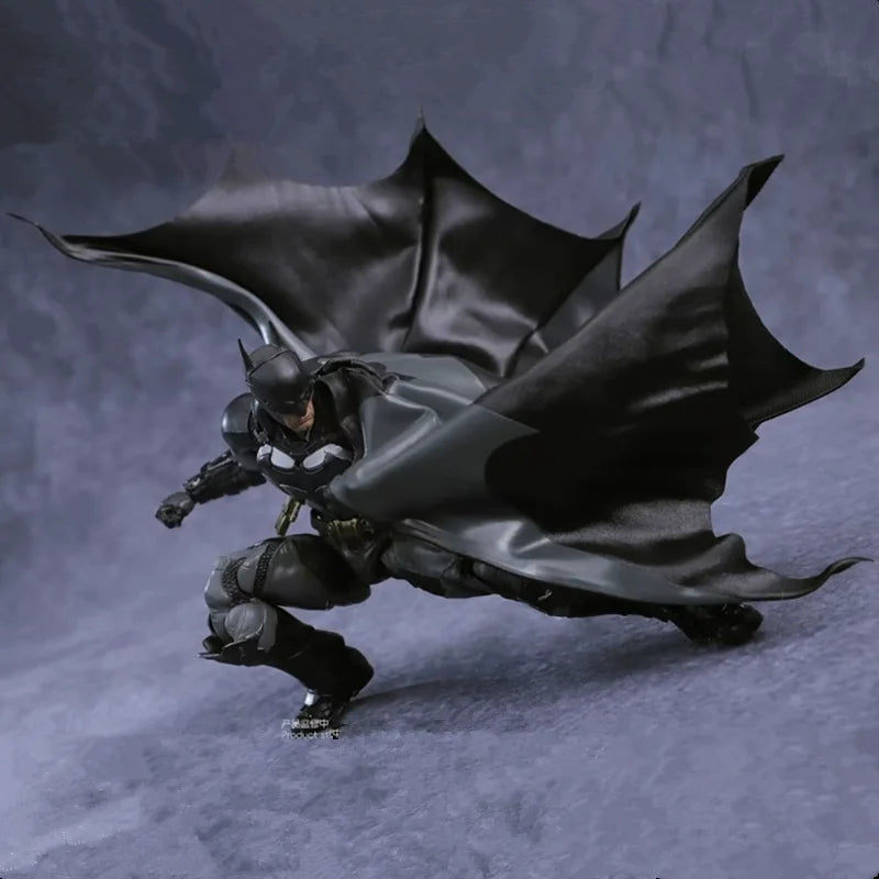 Original LPZZ Toys Arkham Knight Action Figure V8.04 Suit Batman Figures 002 Deathstroke DC Multiverse Superman 1/12 Statue