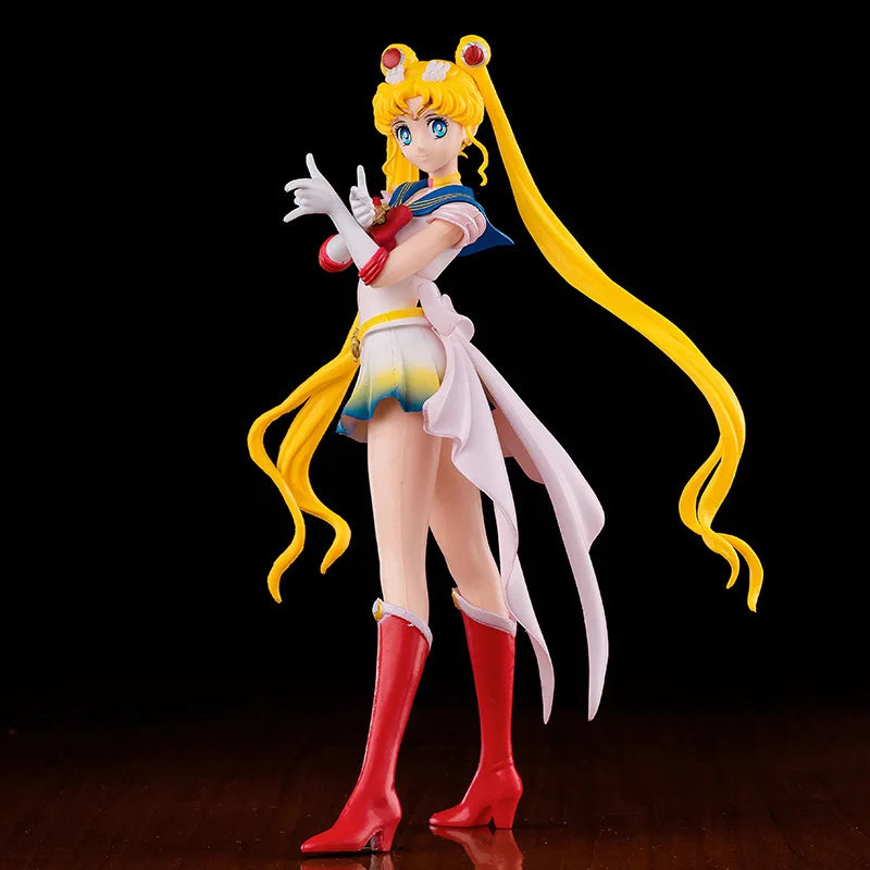 23 см Аниме Sailor Moon Екшън фигурка кукла Принцеса Serenity Торта Орнаменти Колекция PVC Tsukino Usagi Фигура Модел Играчки Подаръци