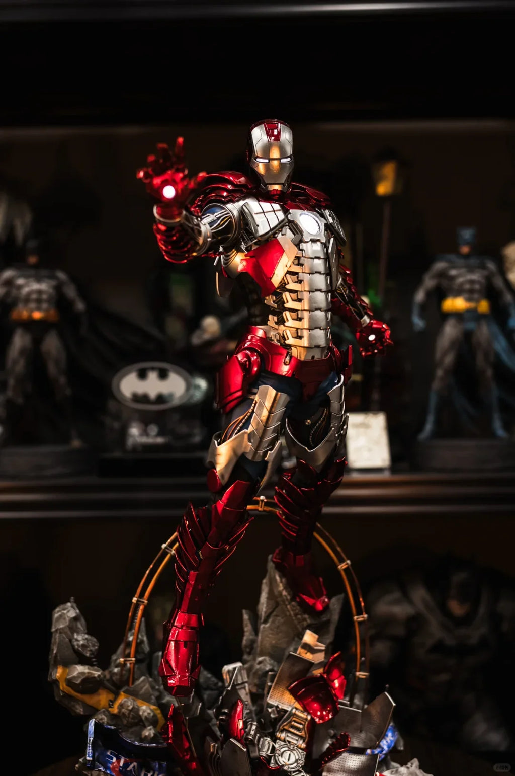 New Product In Stock Marvel Series 66cm 1/4 Iron Man Mk5 Avengers High-End Gk Statue Figurine Model Surprise Gift For Fans