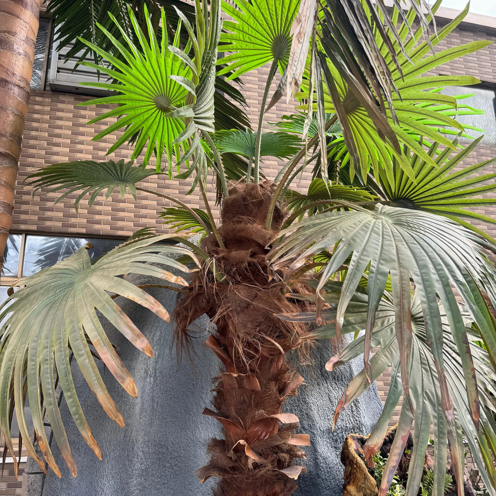 Big Faked Leaves Plants Outdoor Large Coconut Artificial Palm Trees for Home Garden Coastal Decor