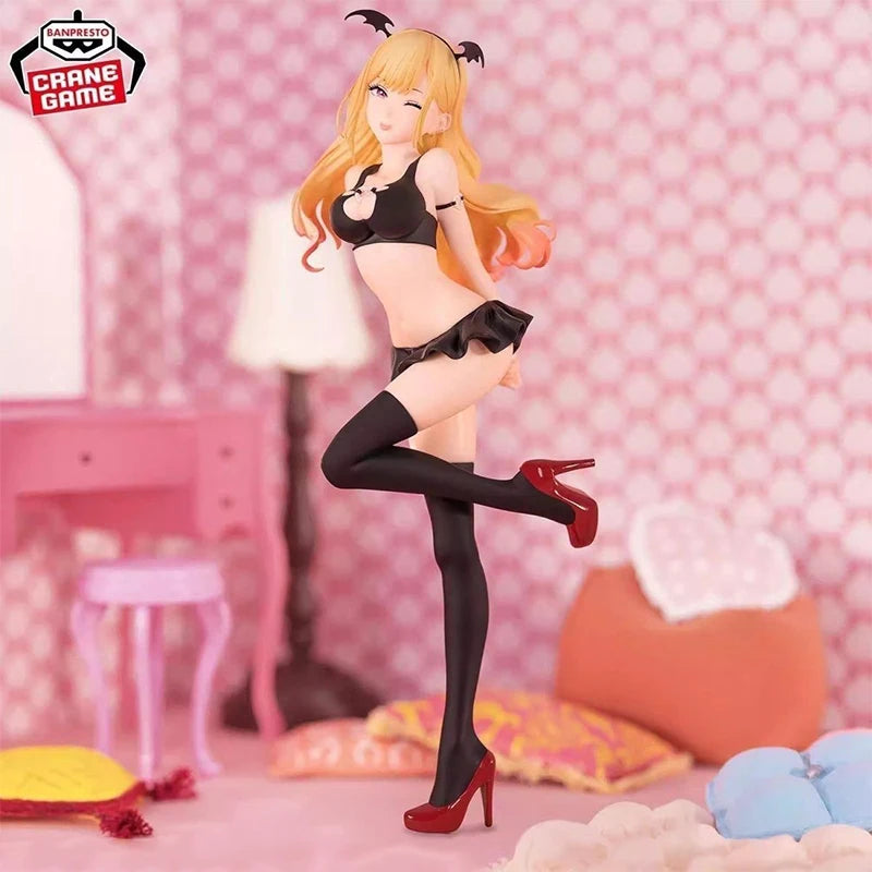 In stock original Bandai changing dolls fall in love Kitagawa Uimu's anime action figures model toys figures children's gifts