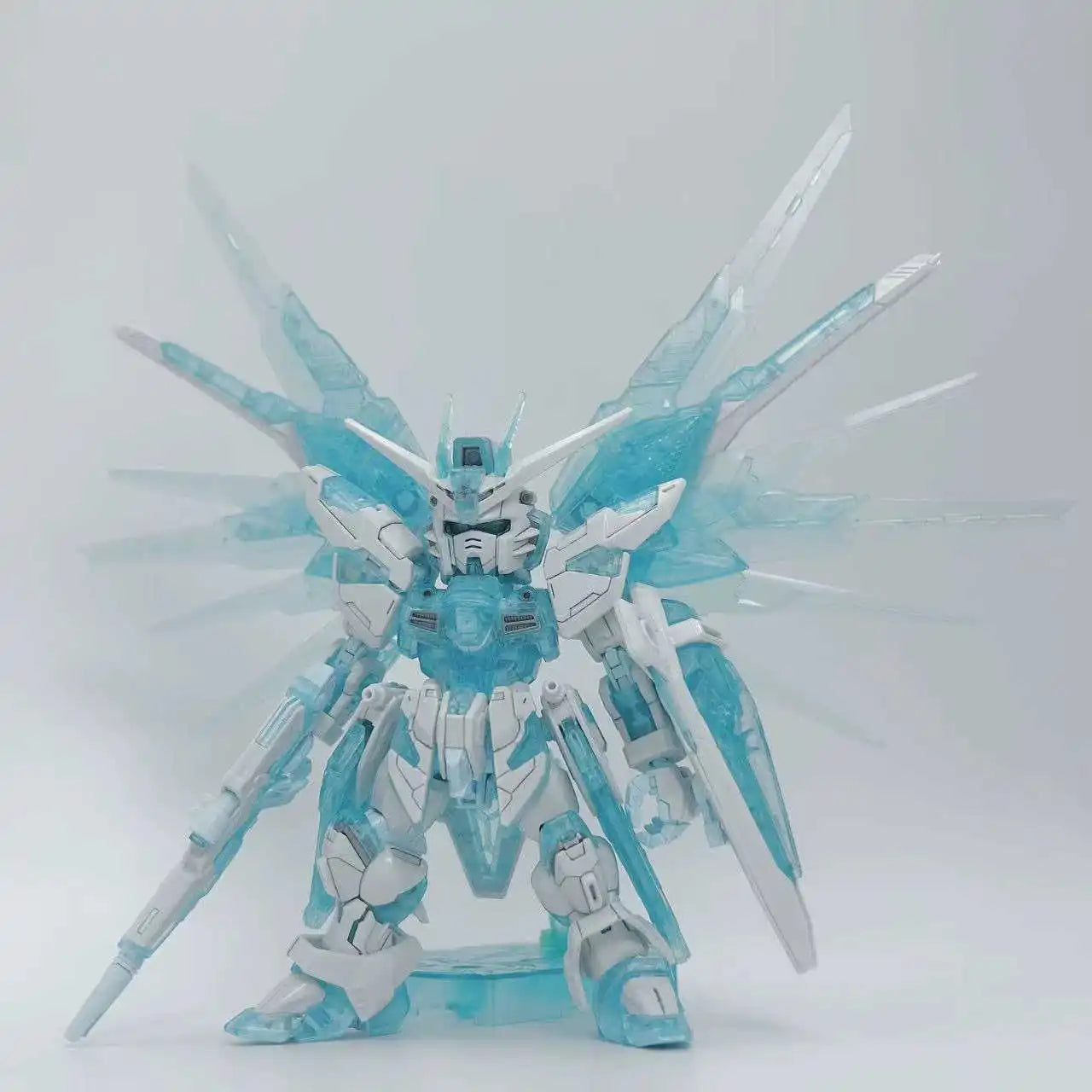 GAOGAO MGSD Freedom Clear Blue Color Action Figure Model Kit SEED Collection DIY Assembly Plastic Toy Gift