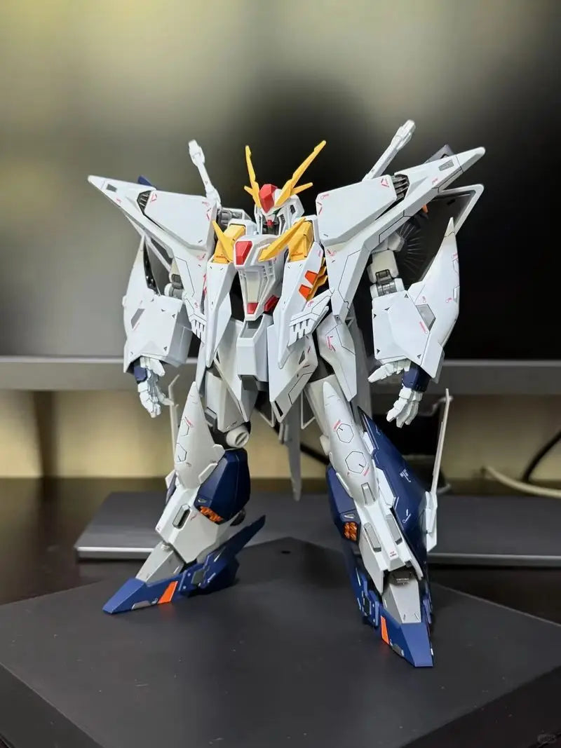 JUJIANG HG RX-105 XI 1/144 Scale Assembly Model Kit Action Figure Robot Toy for Hobbyists And Kids Plastic Model Collection Gift