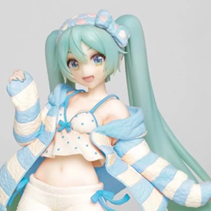 Taito Original Genuine Vocaloid Singer Hatsune Miku Figure Costumes Room Wear China Exclusive Color Ver 18cm Model Toy Figures