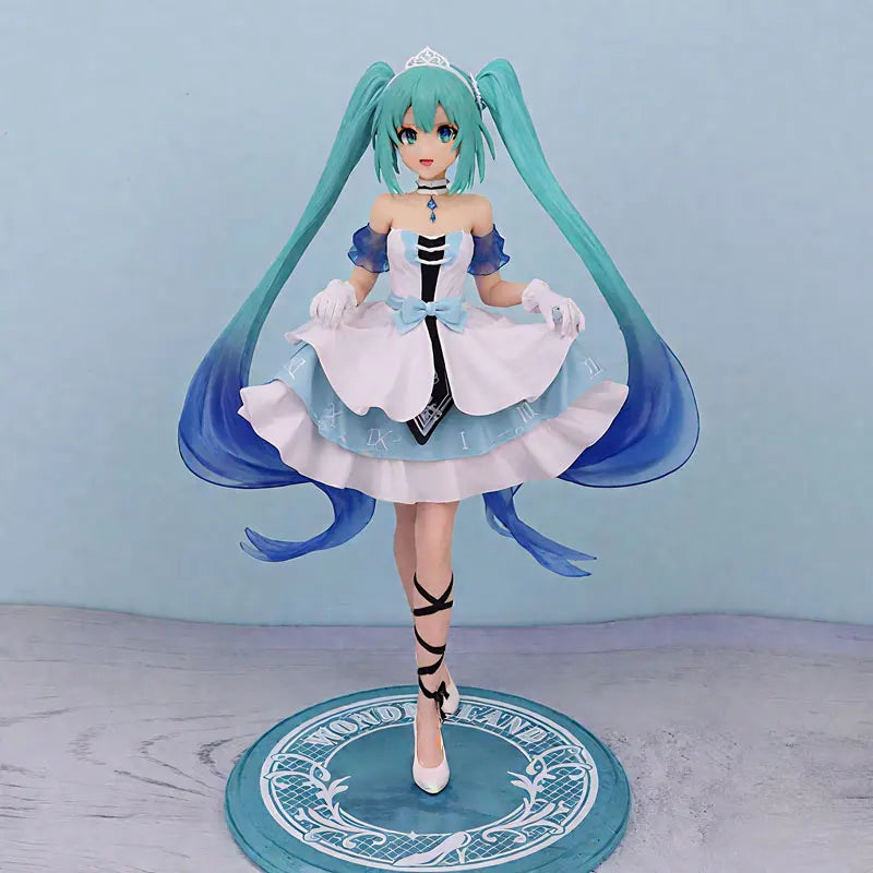 Anime Figurine Hatsune Miku PVC Model Doll Ornament Cute Desktop Display Decoration Anime Character Peripheral Gift Toy Figurine