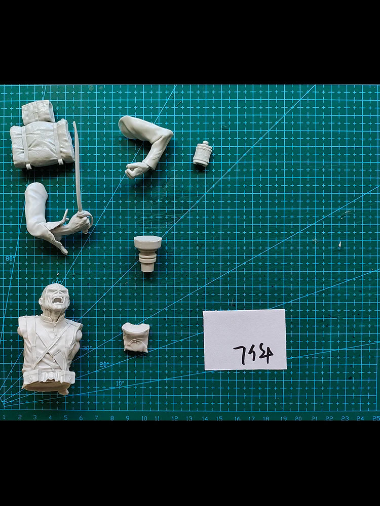 Unassambled  1/12   ancient  soldier that Number of the Trooper  figure  Resin figure miniature model kits Unpainted