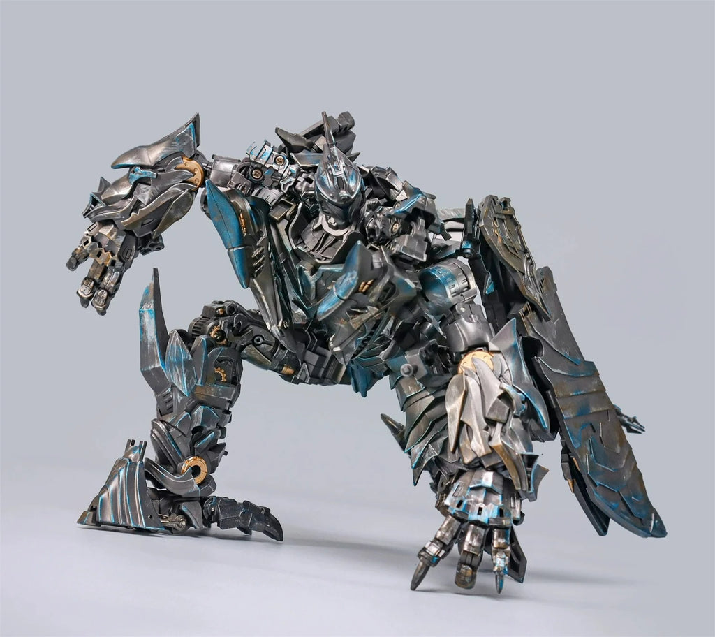 BAIWEI Transformation TW-1104 TW1104 Strafe Robot Action Figure  [IN STOCK ]