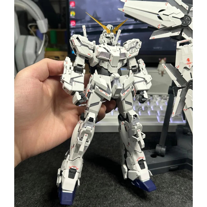 SHENSHOU 2202 Mgex Unicorn Ver.Ka 1/100 Rx-0 Assembly Plastic Model Kit Action Figure With Light Assembly And Maintenance Toys