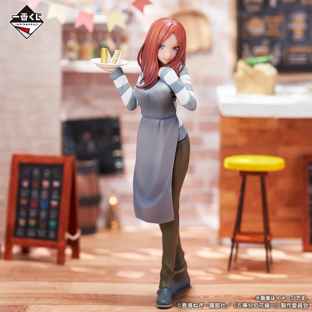 Original Bandai Ichiban Kuji Nakano Ichika Nakano Nino Nakano Miku Collectible The Quintessential Quintuplets Anime Figure Gift