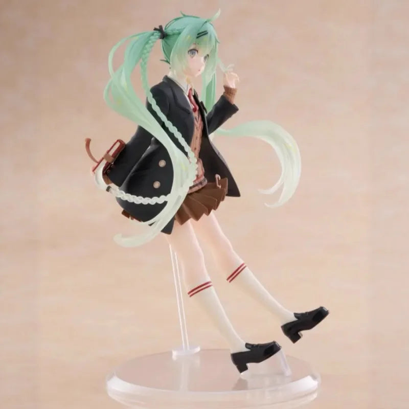 Taito Original Genuine Vocaloid Singer Hatsune Miku Fashion Figure Preppy Ver 18cm Collections Model Toy Figures Birthday Gift