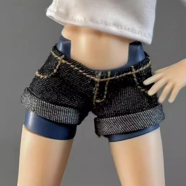 1/12 Мащабна женска войнишка, ежедневна широка бяла тениска, мини горещи шорти, къдрави къси панталони за 6" OB BJD екшън фигурка, модел на тяло