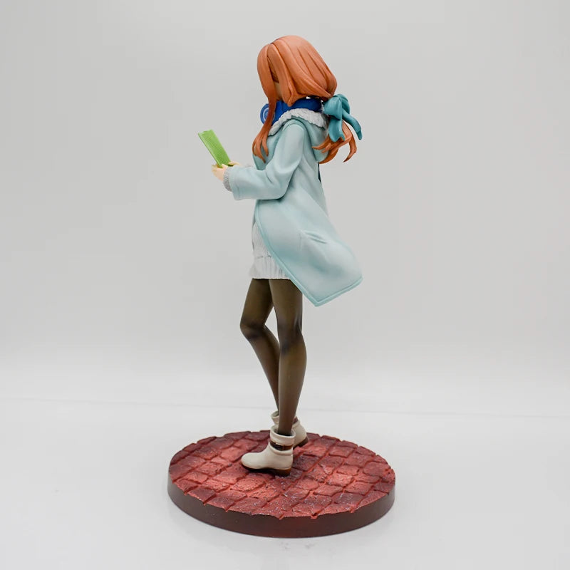 26cm The Quintessential Quintuplets Anime Girl Figure Miku Nakano Action Figure Ichika/Nino Nakano Figurine Model Doll Toys Gift
