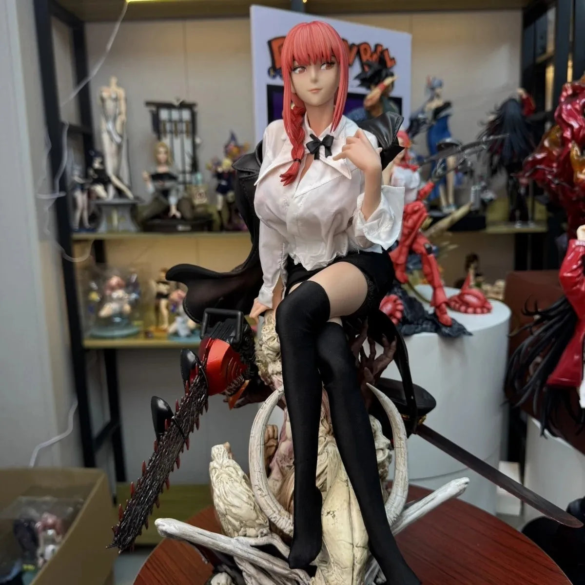 46cm/18.11in Anime Chainsaw Man Figure Makima Action Figures Pvc Statue Desktop Ornamen Collection Model Toys Gifts