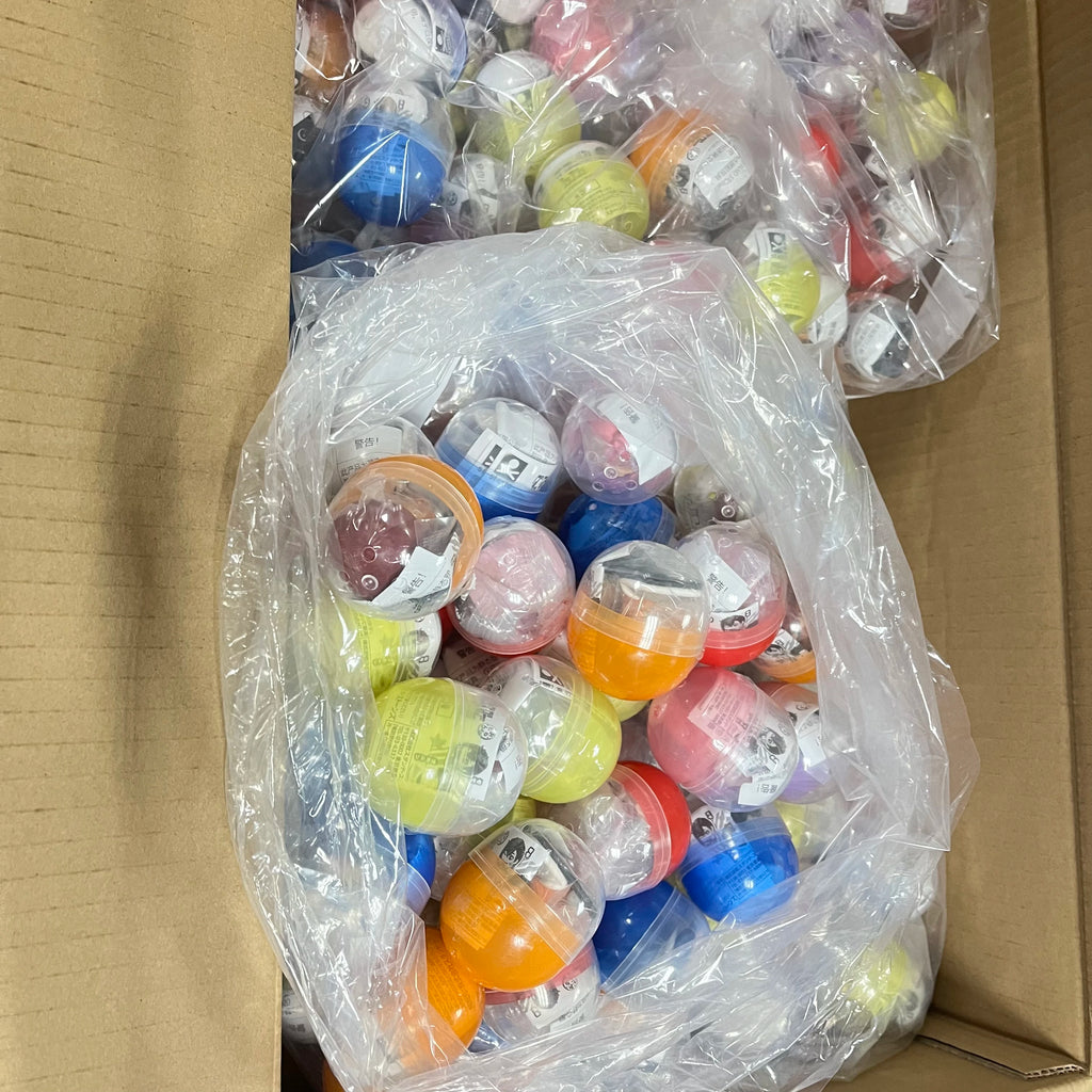 Original Stasto Gachapon DAN DA DAN Ayase Momo Okarun Action Figure Toys PVC Model Collection Kwaii Q Ver. Anime Doll