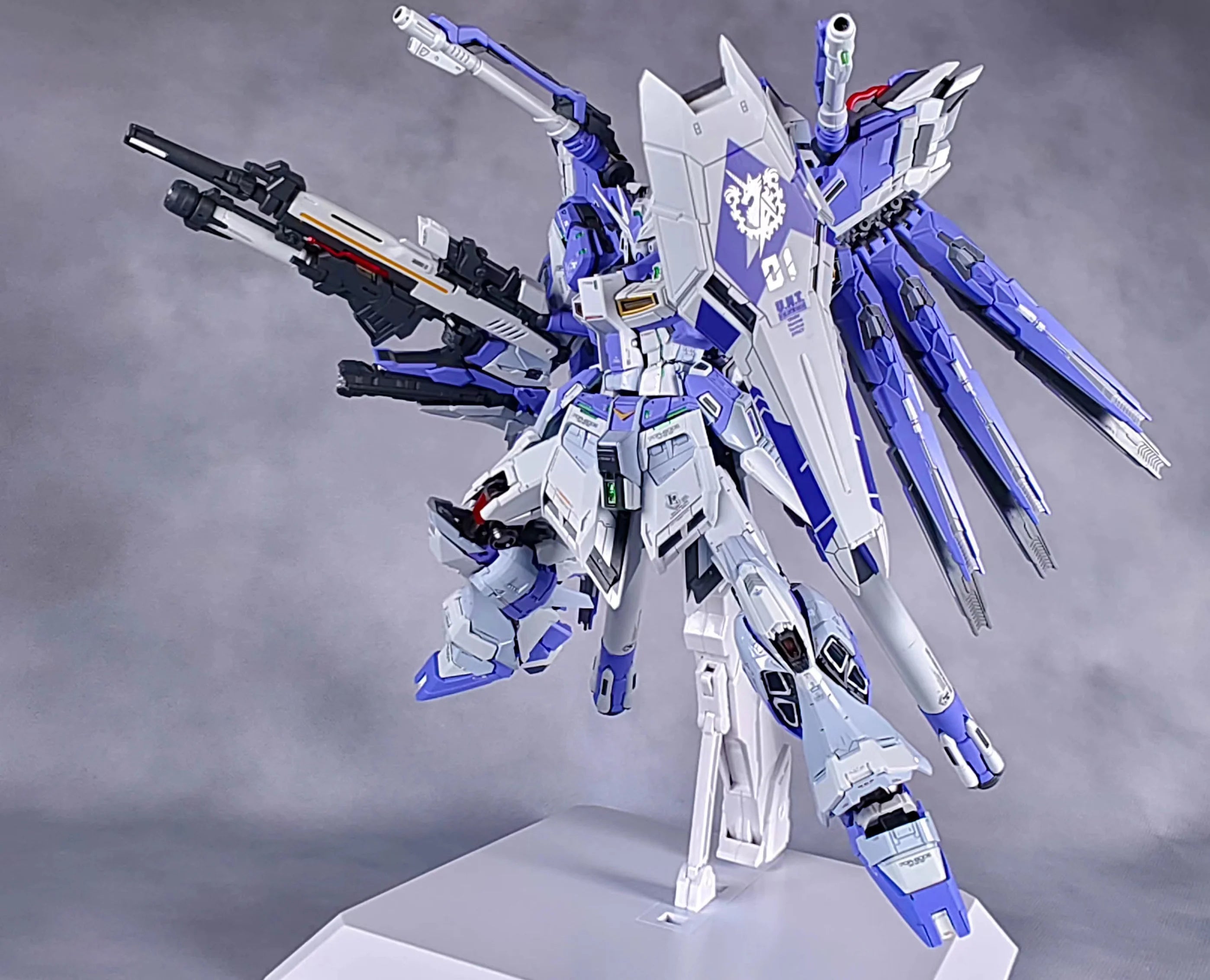 In Stock V-TIGER VT01 Hi-V 1/100 Assembly Model Toys RX-93-v2 YUJIAOLAND Hi-V GK Pre-coating Alloy skeleton model The 2/3 batch
