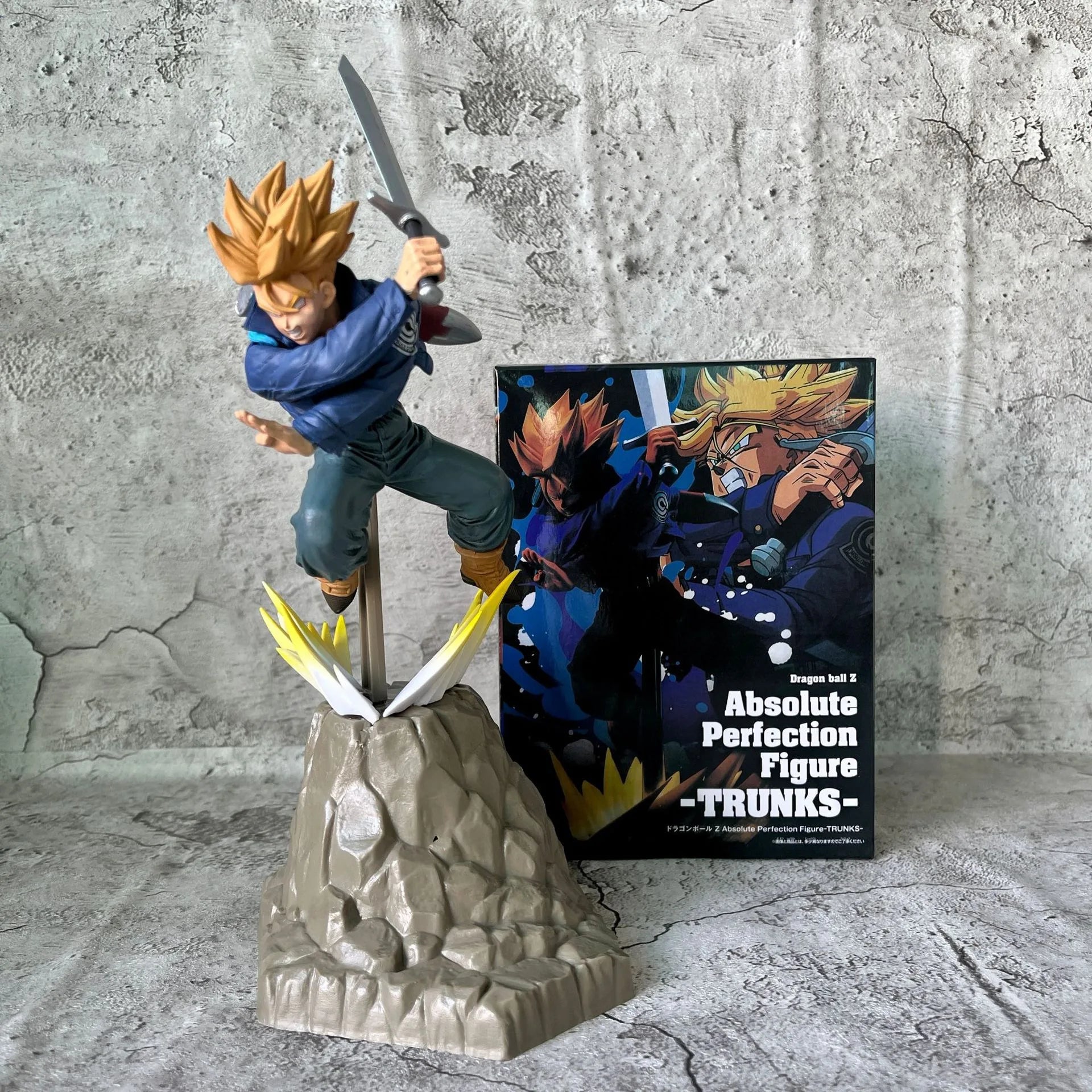 28cm/9.84in Anime Dragon Ball Z Figure Trunks Action Figures Pvc Statue Collection Model Toys for Children Gifts